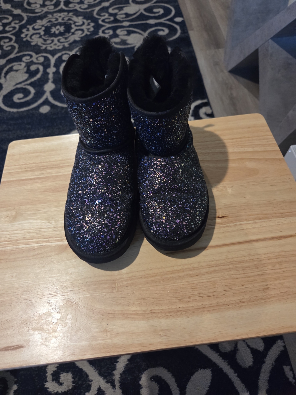 Ugg Womens Glitter Faux Fur Lined Boots - Black